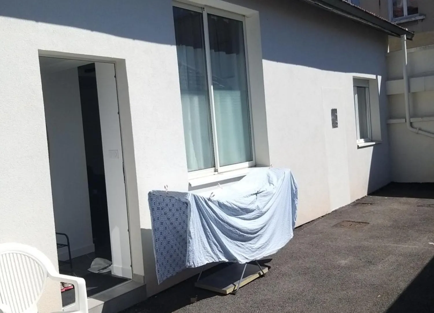 Appartement Prive Moderne Et Lumineux Oyonnax 0*,  France